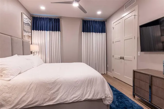 $25,048 | 1140 Seaside Drive, Unit 101, Sarasota, FL 34242