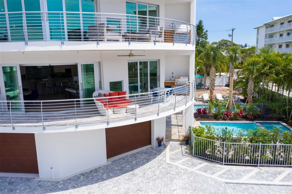 1140 Seaside Drive, Unit 101 Sarasota, FL 34242 - Photo 24 of 27