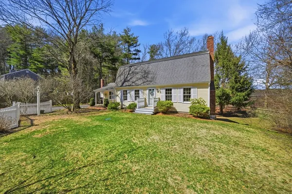 $799,000 | 182 East Street, Duxbury, MA 02332