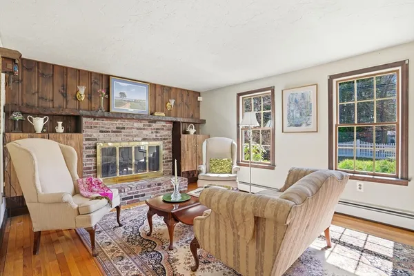 $799,000 | 182 East Street, Duxbury, MA 02332