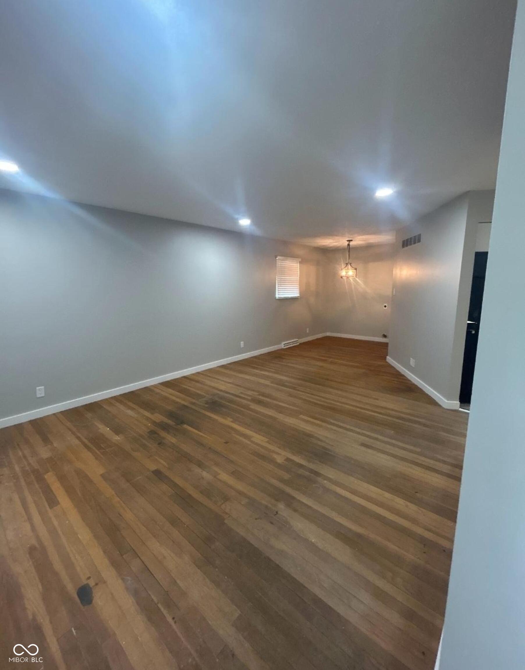 4617 North Kenmore Road Indianapolis, IN 46226 - Photo 11 of 33