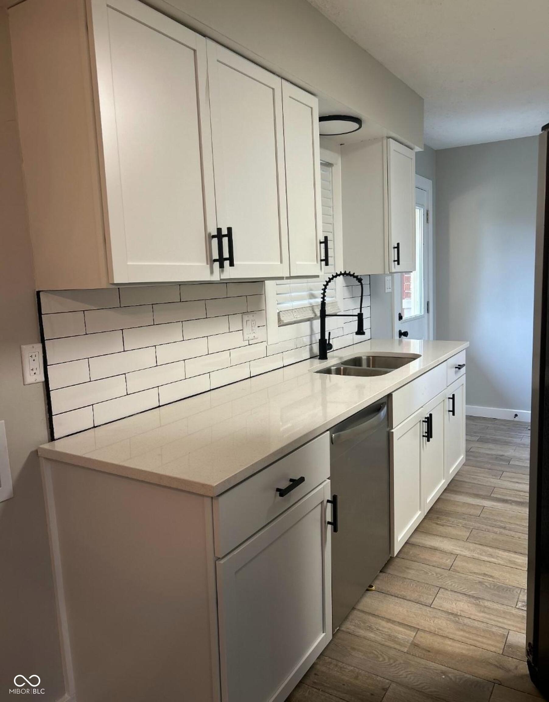 4617 North Kenmore Road Indianapolis, IN 46226 - Photo 15 of 33