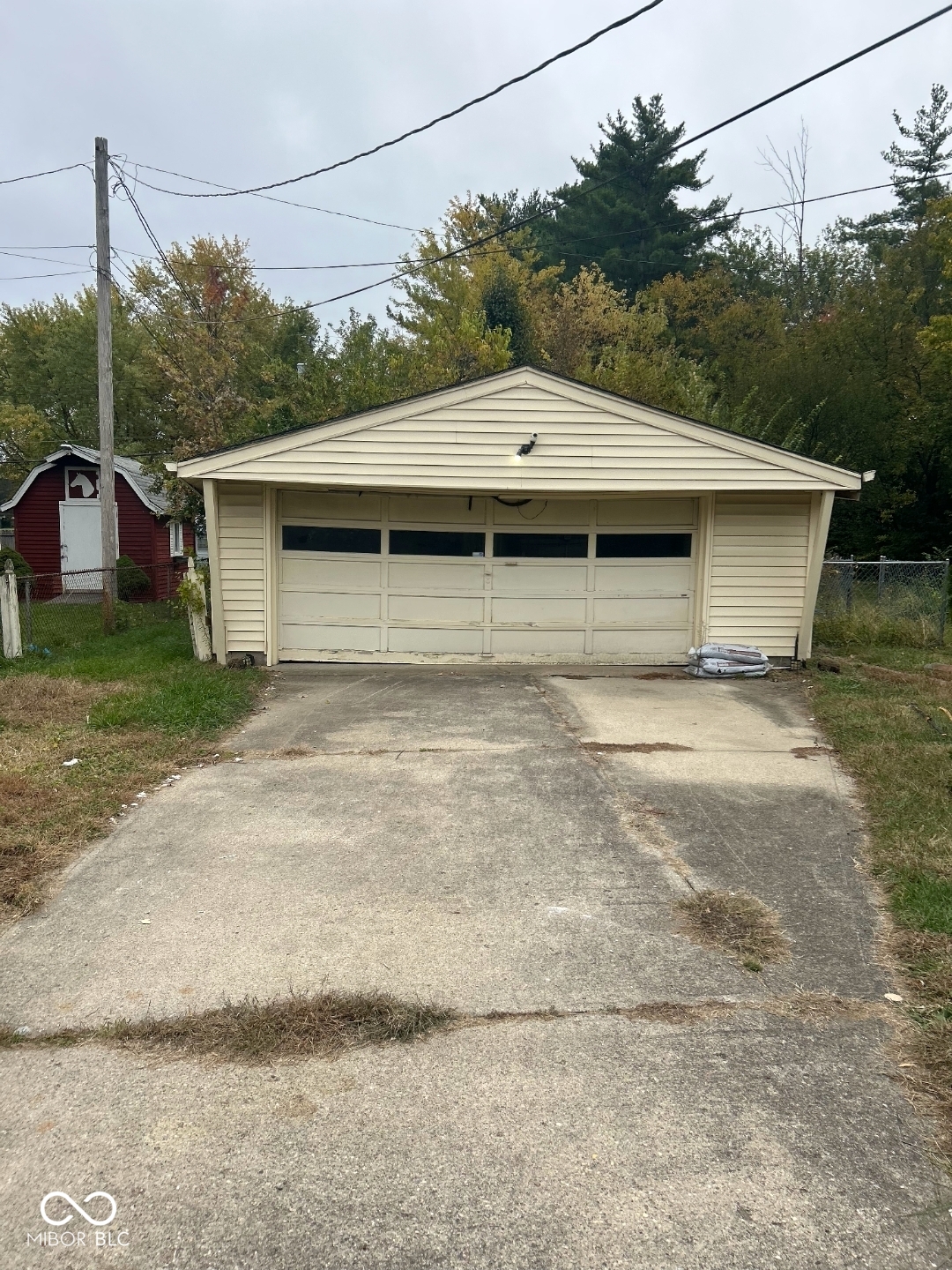 4617 North Kenmore Road Indianapolis, IN 46226 - Photo 26 of 33