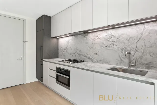 $945,000 | 45 East 7th Street, Unit 3A | East Village