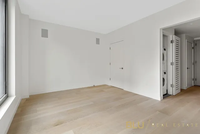 $945,000 | 45 East 7th Street, Unit 3A | East Village