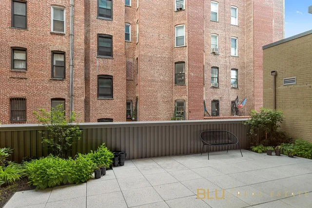 $945,000 | 45 East 7th Street, Unit 3A | East Village