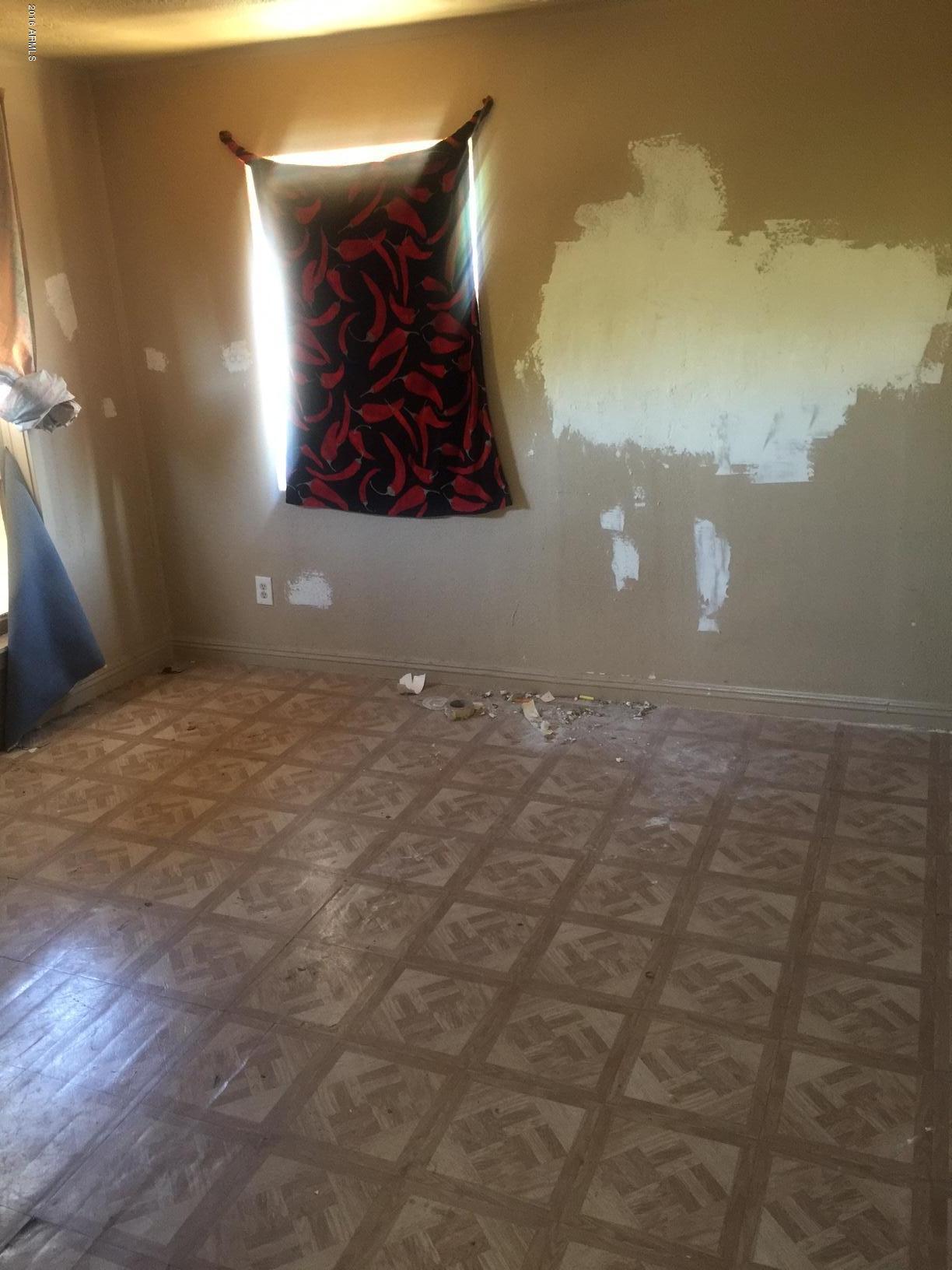 3520 West Coronado Road Phoenix, AZ 85009 - Photo 10 of 13