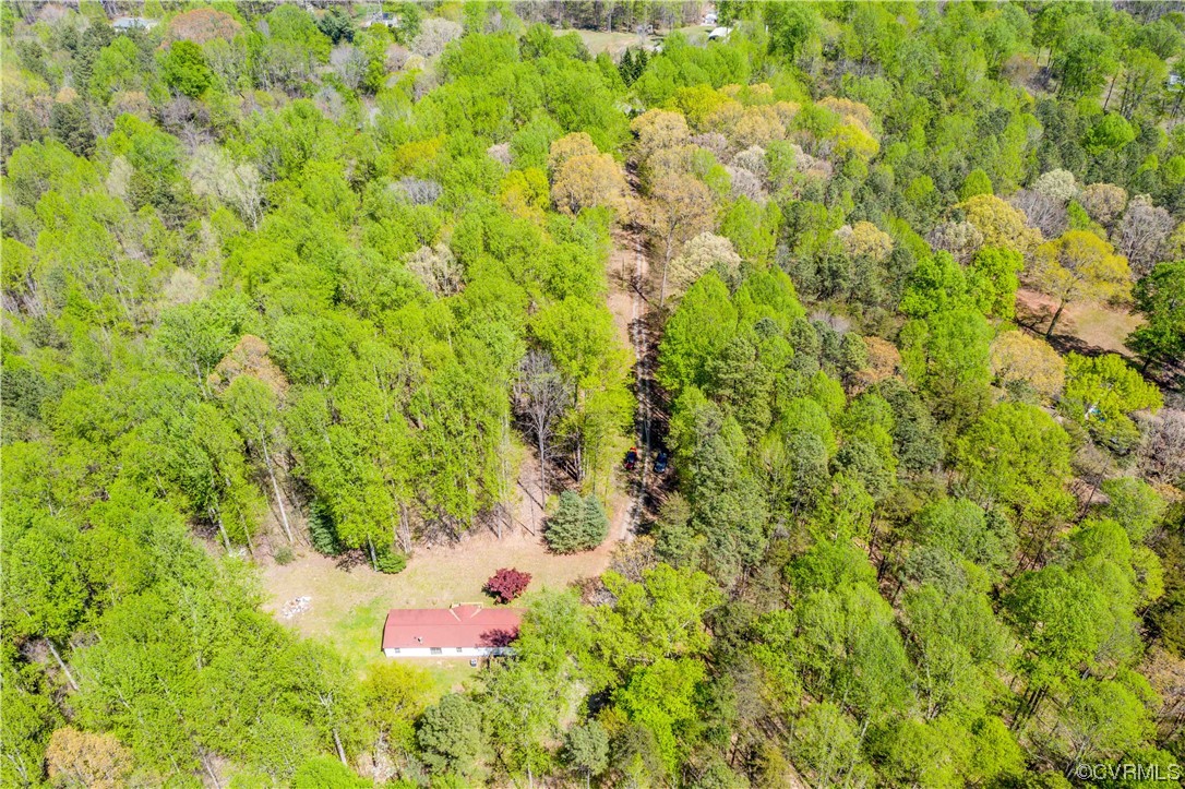 6607 Blenheim Road Powhatan, VA 23139 - Photo 40 of 41 Gallery Image 40