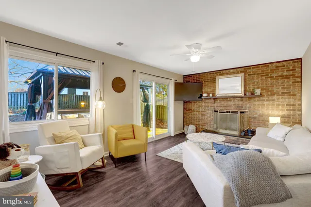 $700,000 | 2155 Veenendaal Court, Herndon, VA 20170