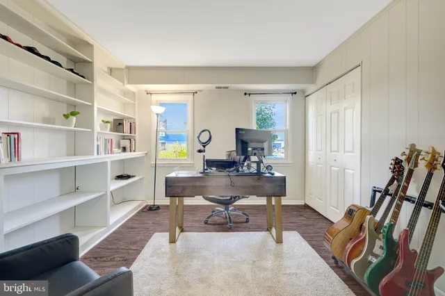 $700,000 | 2155 Veenendaal Court, Herndon, VA 20170