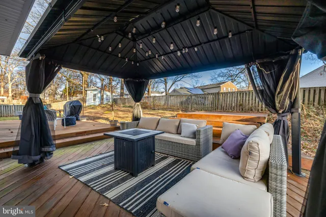 $700,000 | 2155 Veenendaal Court, Herndon, VA 20170