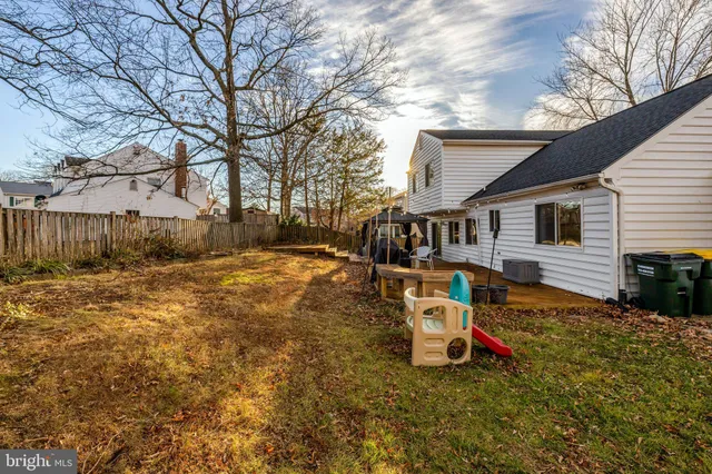 $700,000 | 2155 Veenendaal Court, Herndon, VA 20170