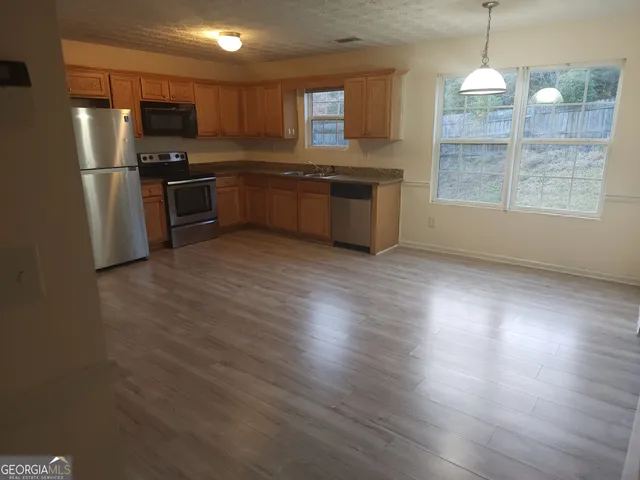 $1,800 | 250 Grand Magnolia Street, Jackson, GA 30233