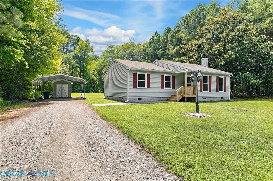 78 Hunts Road Port Haywood, VA 23138 - Photo 2 of 33 Gallery Image 2