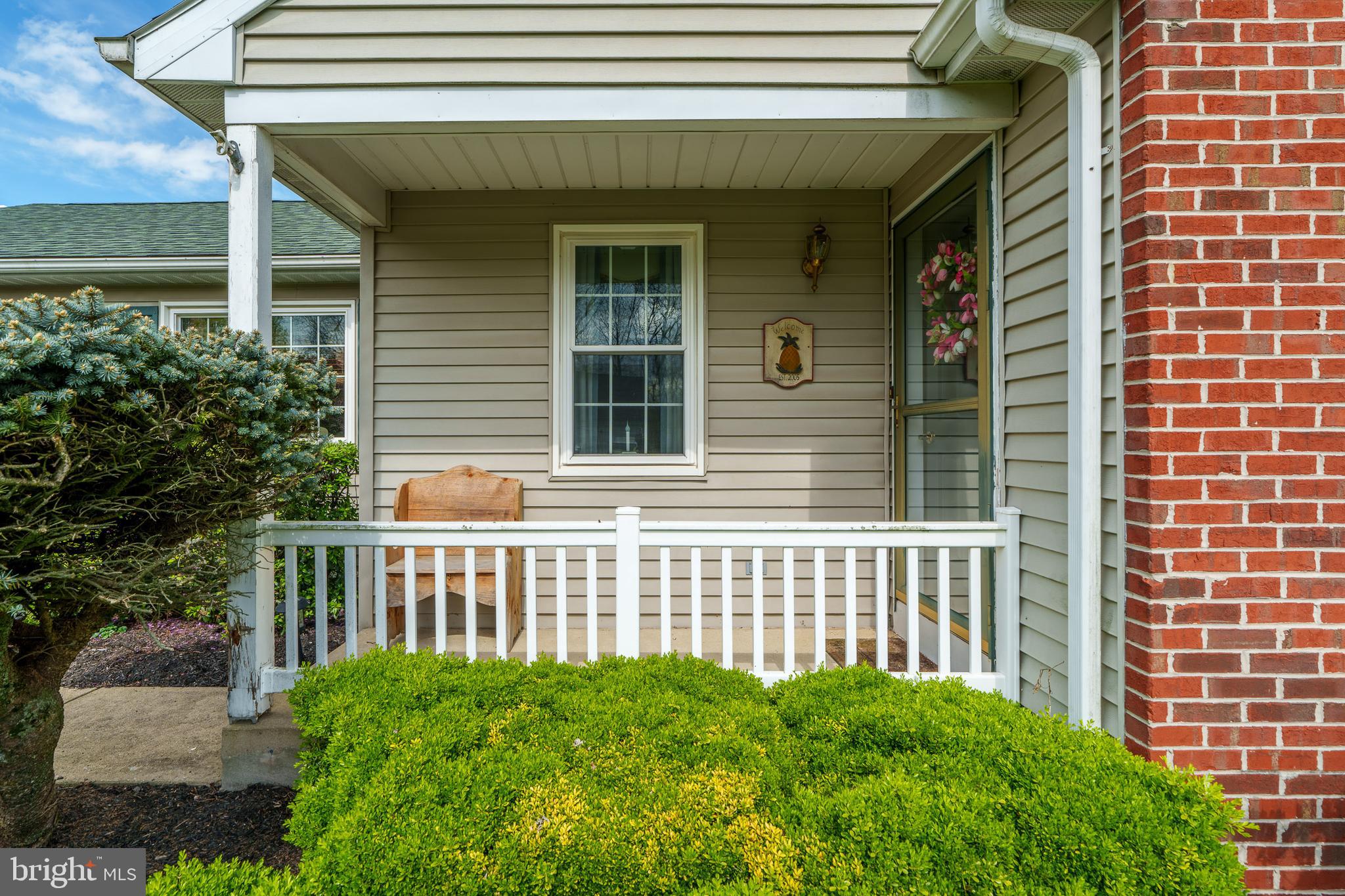 30 Hollow Road Reinholds, PA 17569 - Photo 2 of 40 Cozy covered front porch