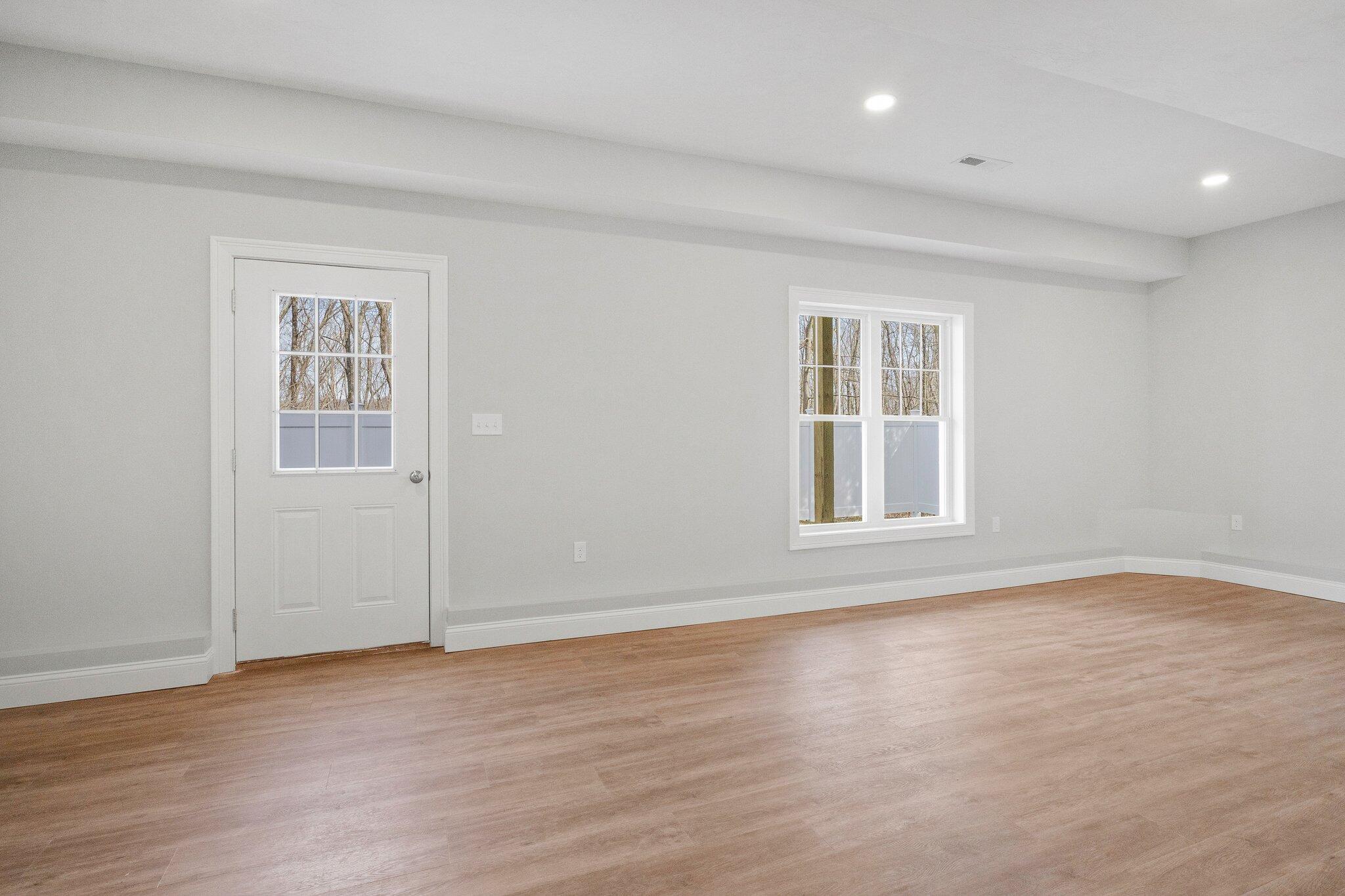 95 Hilldale Road Ashland, MA 01721 - Photo 35 of 44 39-web-or-mls-95-hilldale-rd