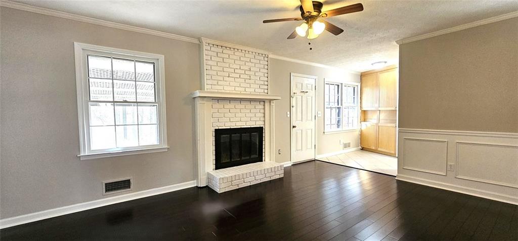 1854 Oak Ridge Way Northwest Lawrenceville, GA 30044 - Photo 6 of 19