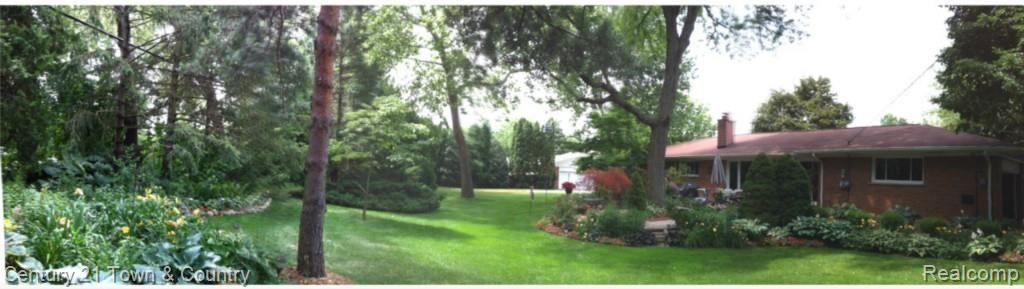 964 Dursley Road Bloomfield Hills, MI 48304 - Photo 35 of 35 Rear View.jpg
