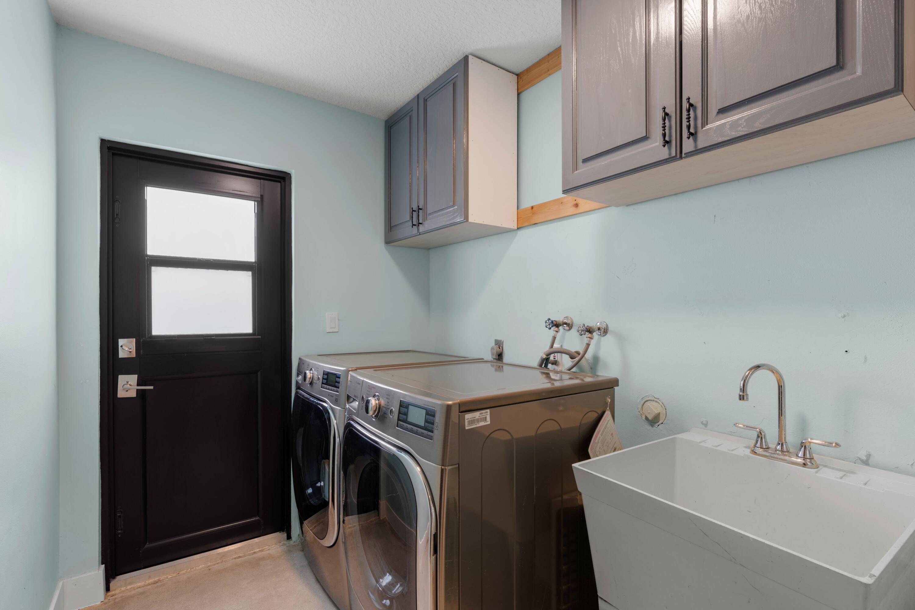 1440 Northwest 12th Way Boca Raton, FL 33486 - Photo 21 of 37 Laundry Room