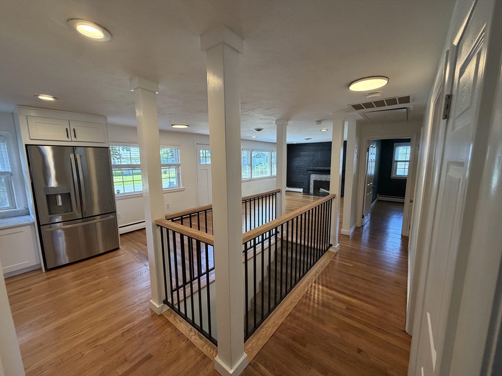 8 Fairbrook Road Framingham, MA 01701 - Photo 11 of 42