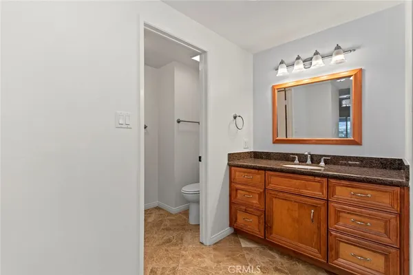 $537,500 | 19335 Oak Crossing Road, Newhall, CA 91321