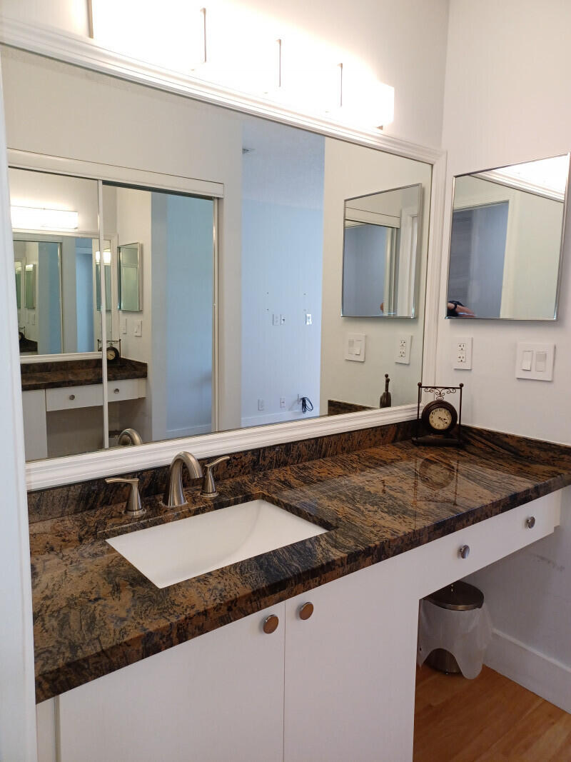 360 Northwest 67th Street, Unit E203 Boca Raton, FL 33487 - Photo 10 of 13 009MasterBath1jpg