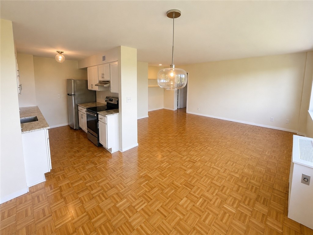 1000 East Avenue, Unit UN507 Rochester, NY 14607 - Photo 6 of 31