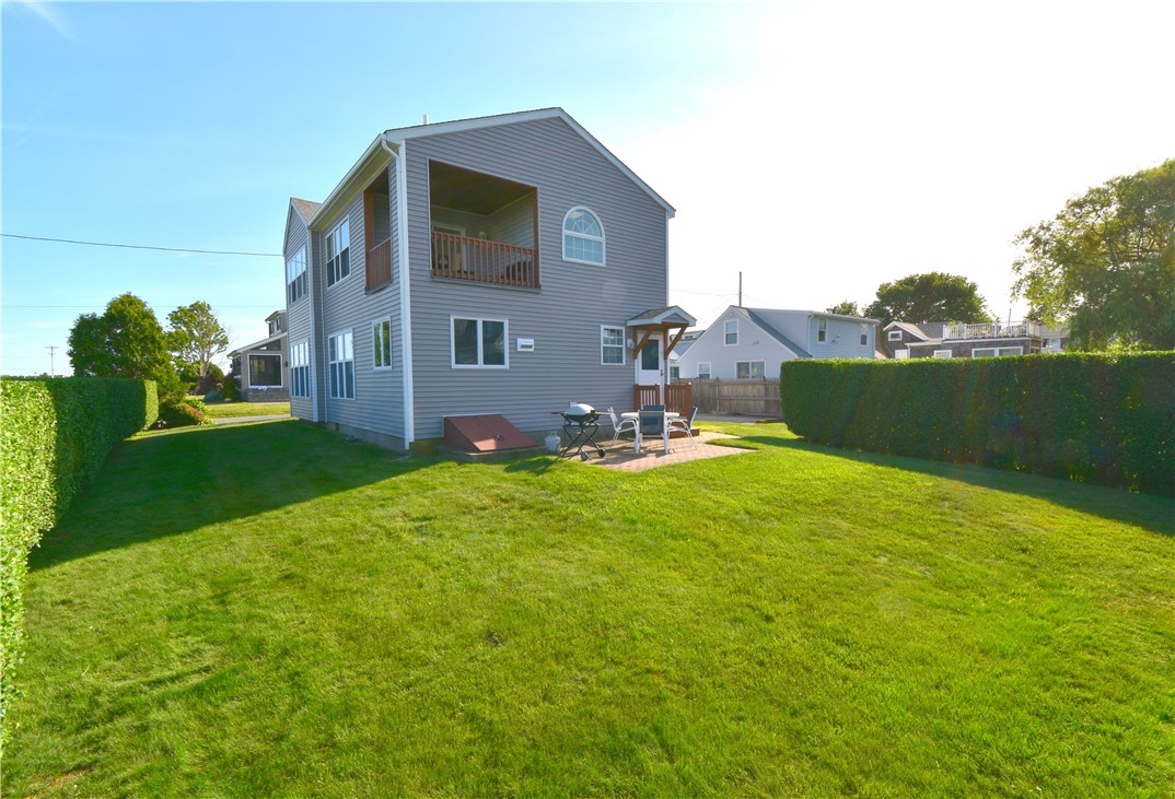 1 Elizabeth Road Narragansett, RI 02882 - Photo 6 of 38