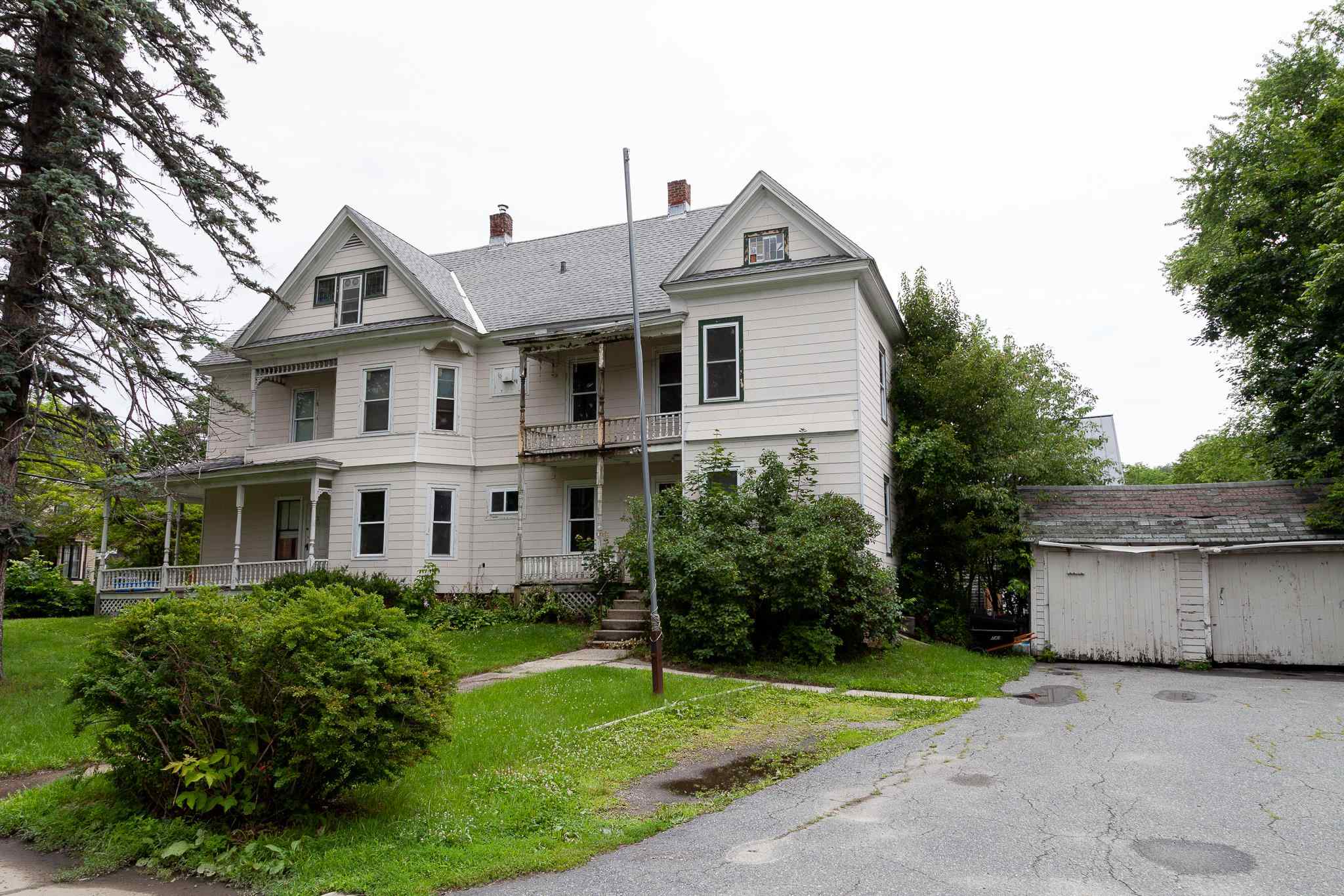 201 Roxbury Street Keene, NH 03431 - Photo 3 of 21