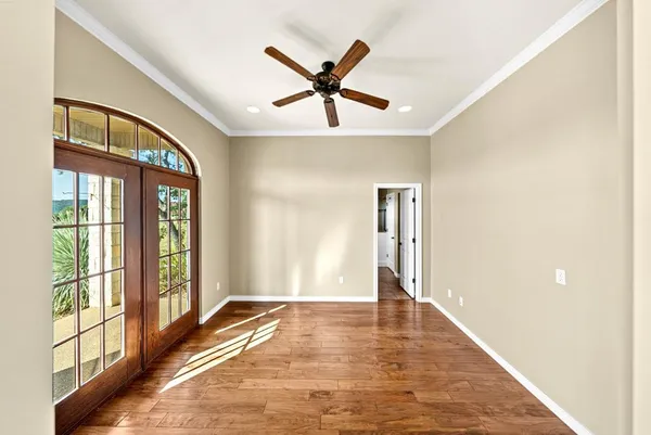 $865,000 | 103 Cranbrook Court, Ingram, TX 78025