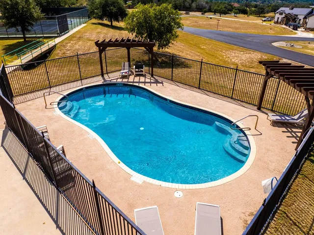 $865,000 | 103 Cranbrook Court, Ingram, TX 78025