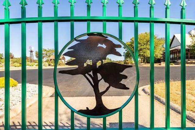 $865,000 | 103 Cranbrook Court, Ingram, TX 78025