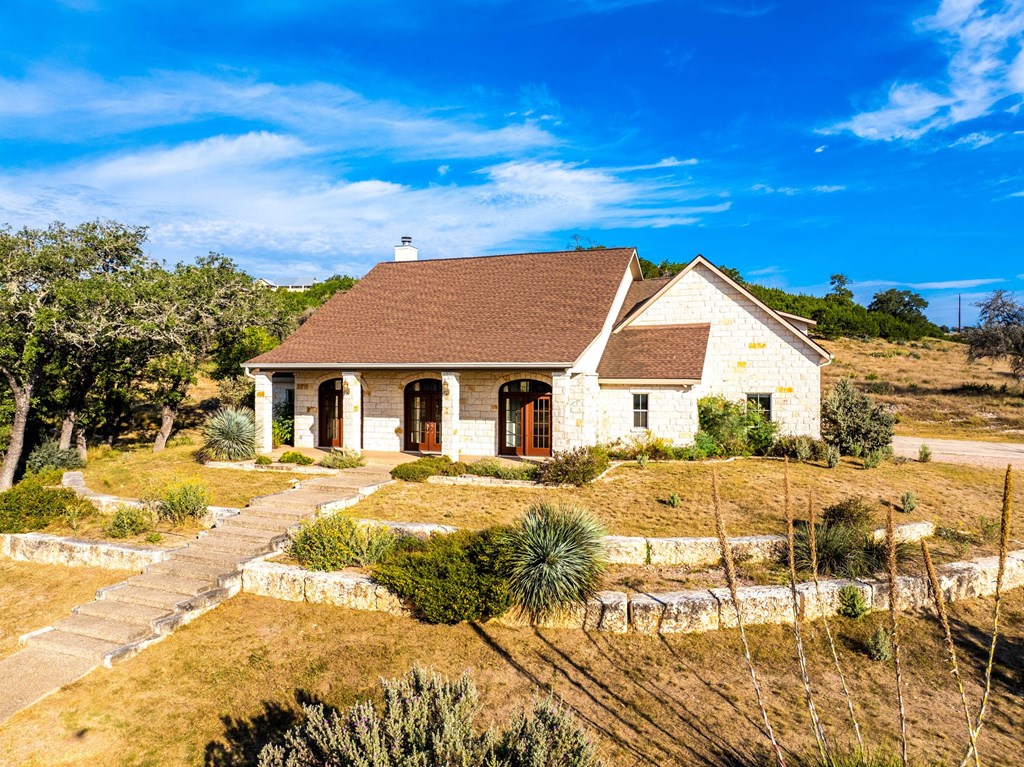 103 Cranbrook Court Ingram, TX 78025 - Photo 61 of 61 a view of a yard in front of the house