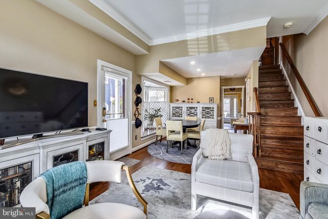 $950,000 | 909 Princess Street, Alexandria, VA 22314