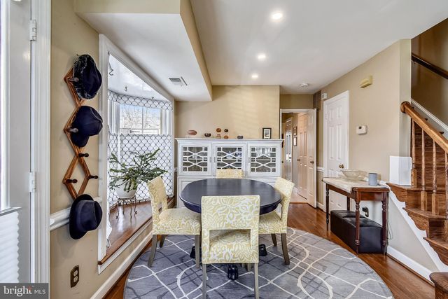 $950,000 | 909 Princess Street, Alexandria, VA 22314