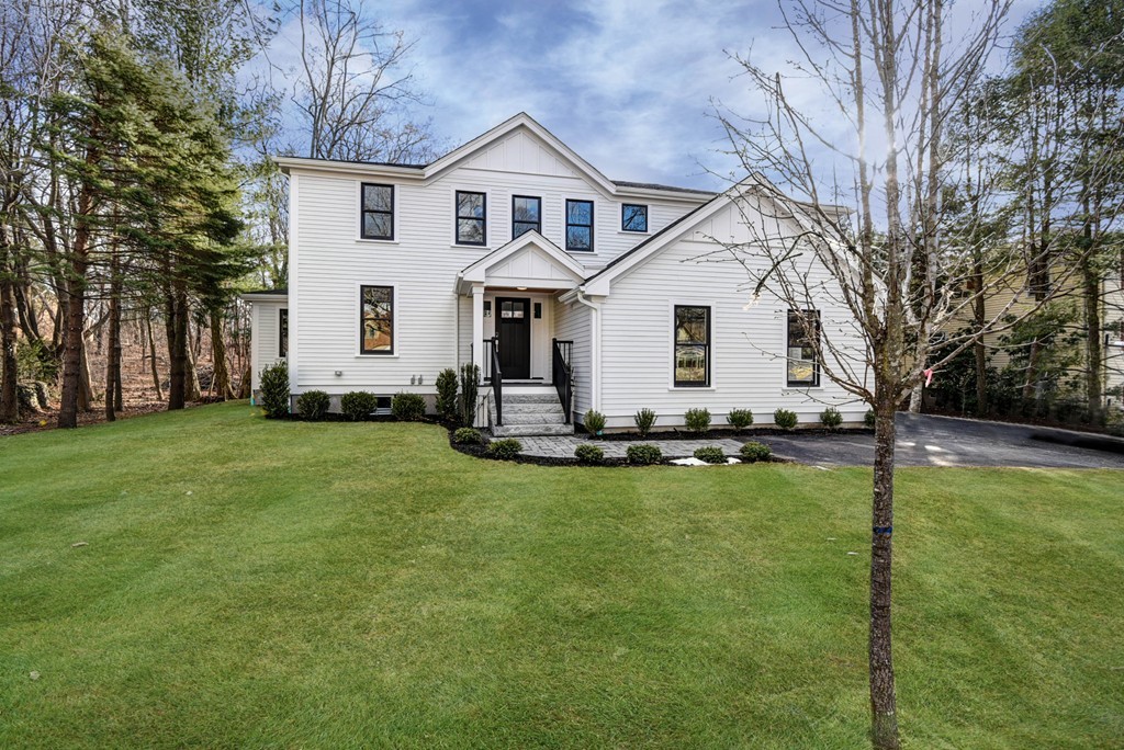 102 Thurston Road, Unit 102 Newton, MA 02464 - Photo 1 of 35
