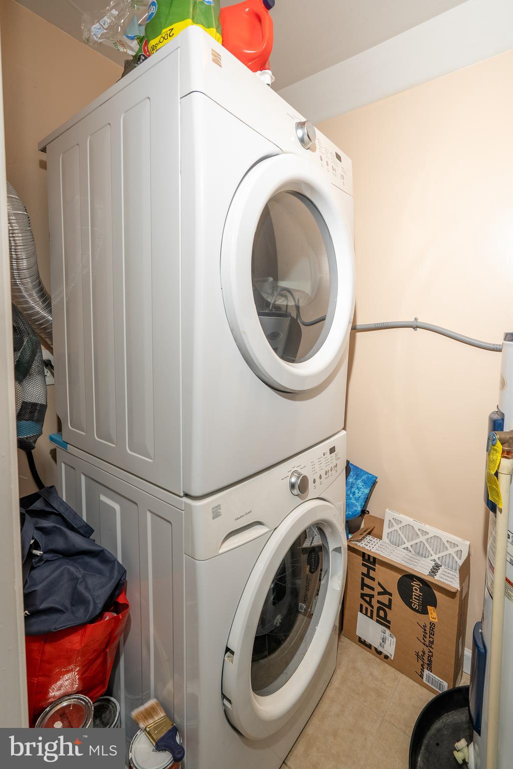 1816 Cremen Road Pasadena, MD 21122 - Photo 26 of 46 Stackable Washer and Dryer