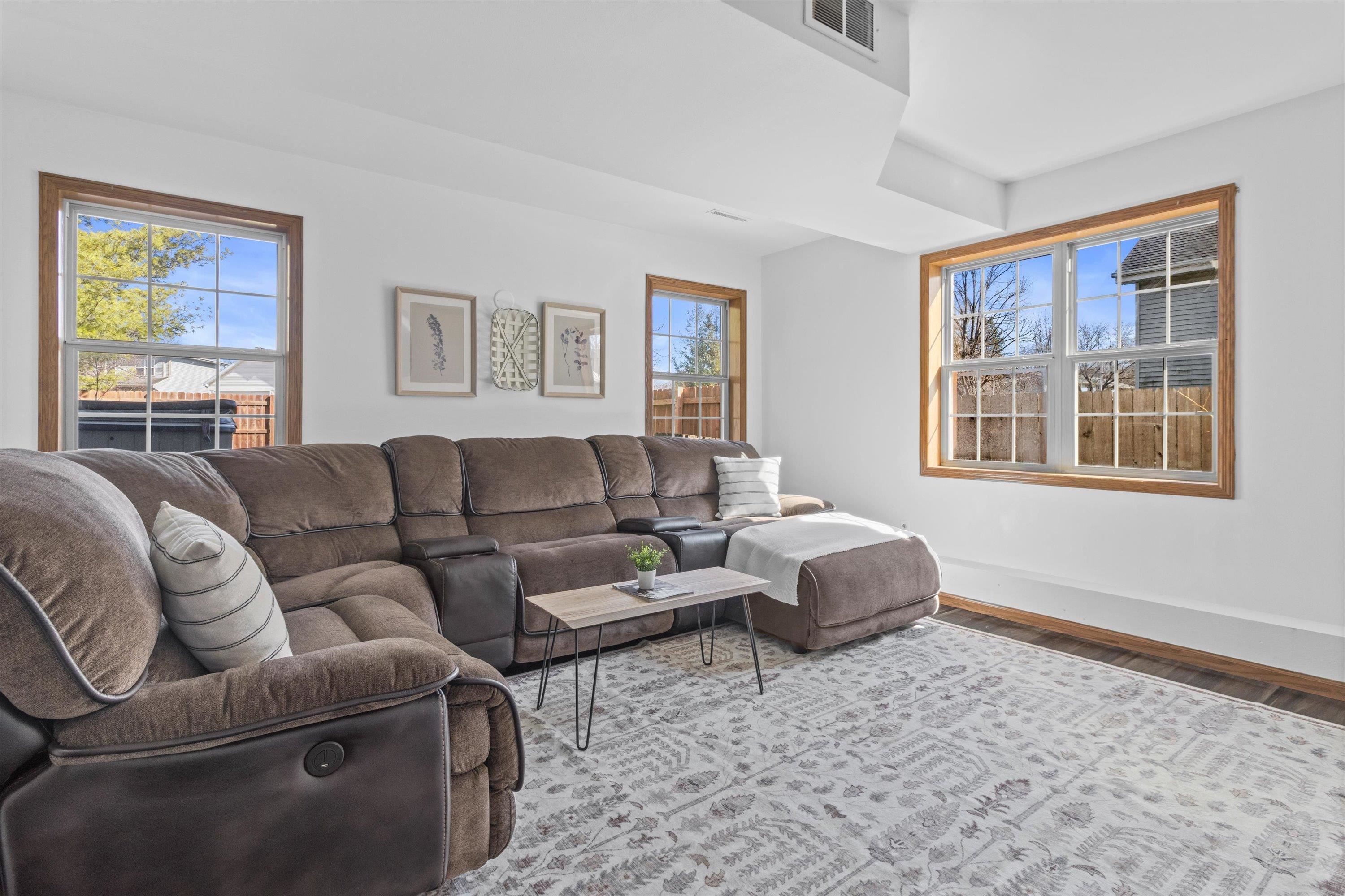 4109 Carberry Street Madison, WI 53704 - Photo 6 of 31