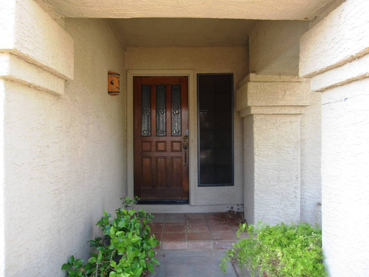 118 South Riata Drive Gilbert, AZ 85296 - Photo 4 of 26 Front Door