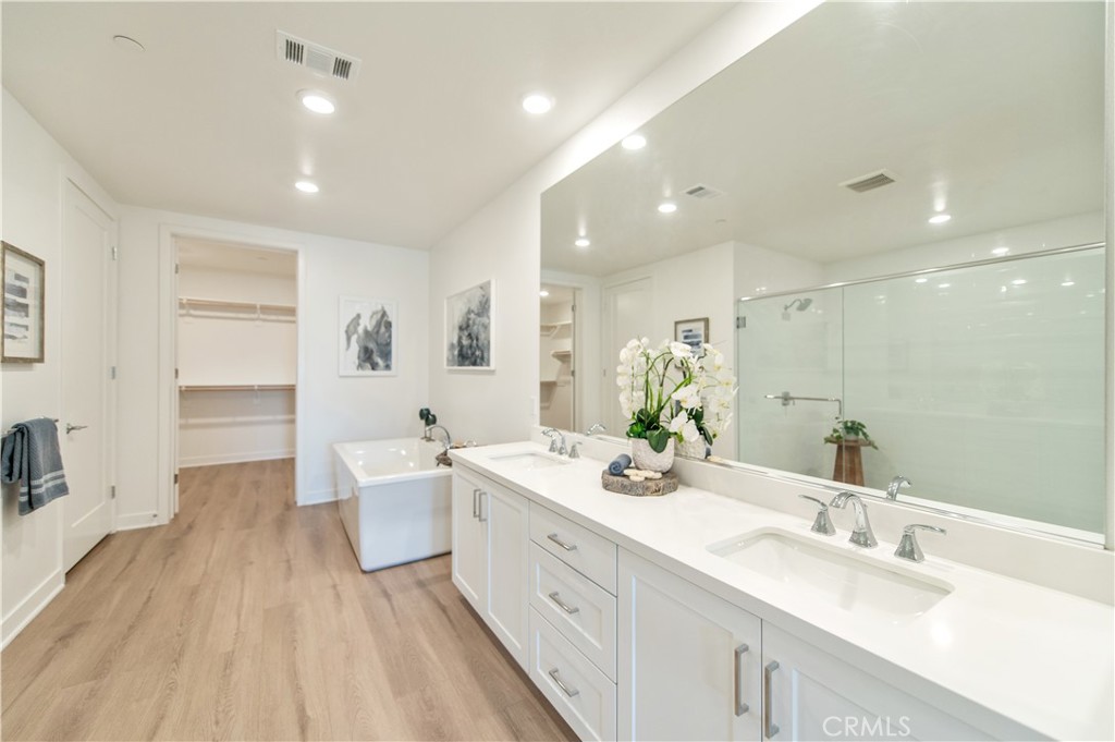 1507 Rivington Irvine, CA 92612 - Photo 18 of 42