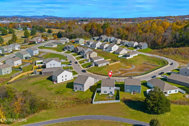 $348,500 | 2061 Southwood Circle, Morristown, TN 37813