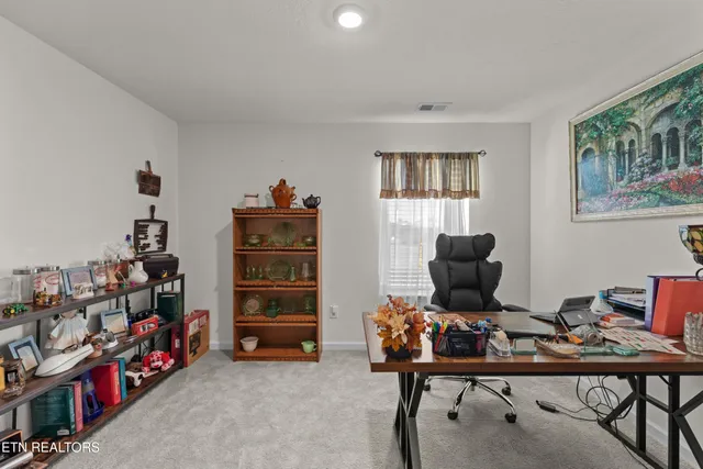 $348,500 | 2061 Southwood Circle, Morristown, TN 37813