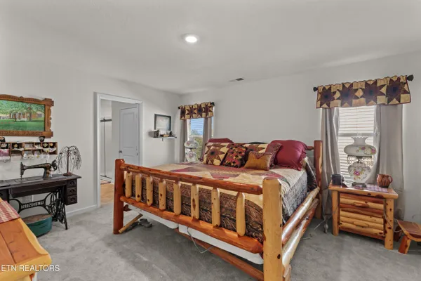 $348,500 | 2061 Southwood Circle, Morristown, TN 37813