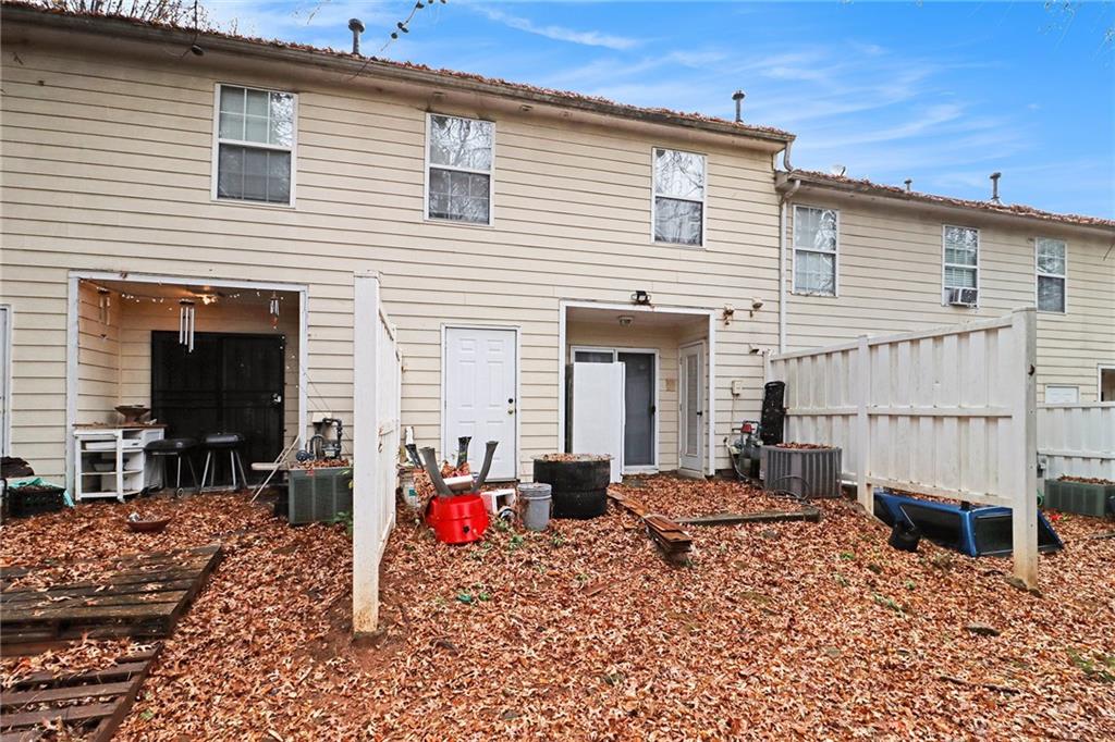 3055 Panthers Trace Decatur, GA 30034 - Photo 31 of 33