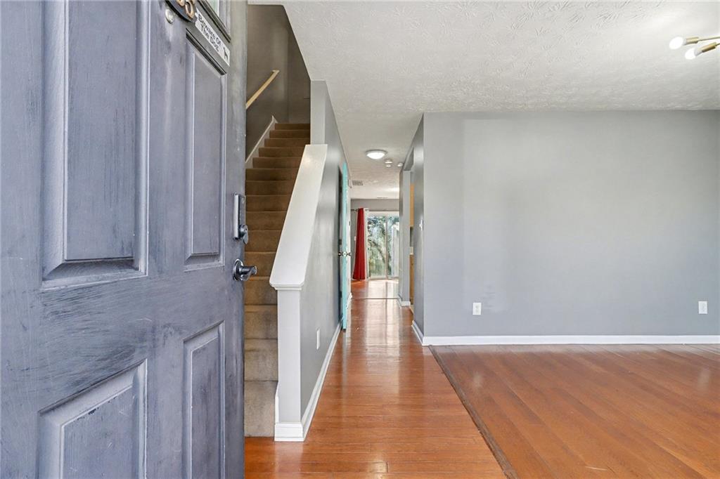 3055 Panthers Trace Decatur, GA 30034 - Photo 5 of 33