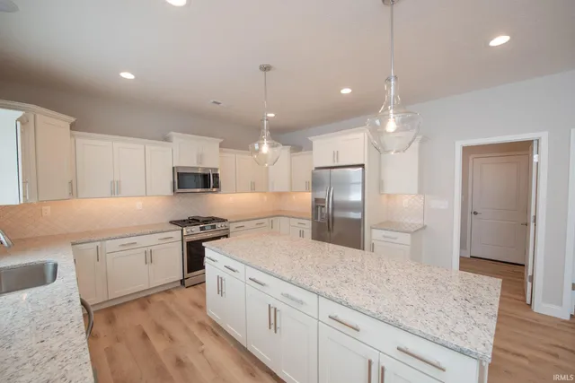 $514,900 | 810 Drydock Drive, Lafayette, IN 47909