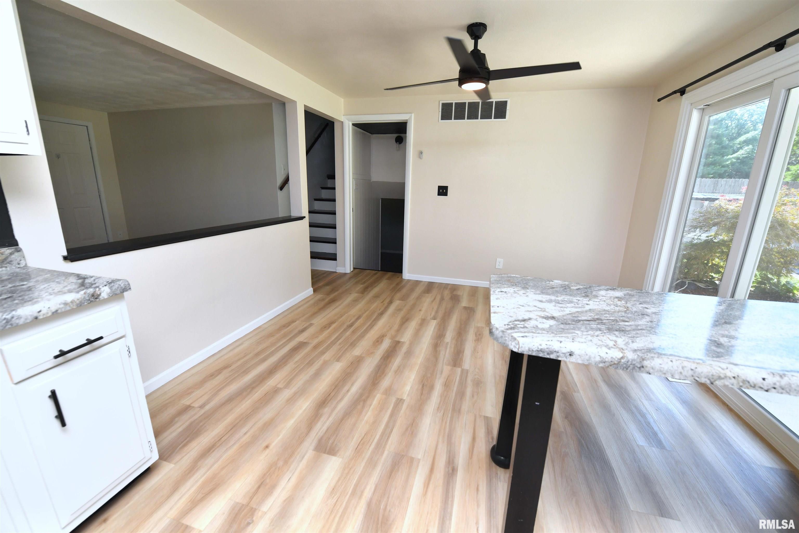 1614 Springfield Road East Peoria, IL 61611 - Photo 20 of 67 Gallery Image 20