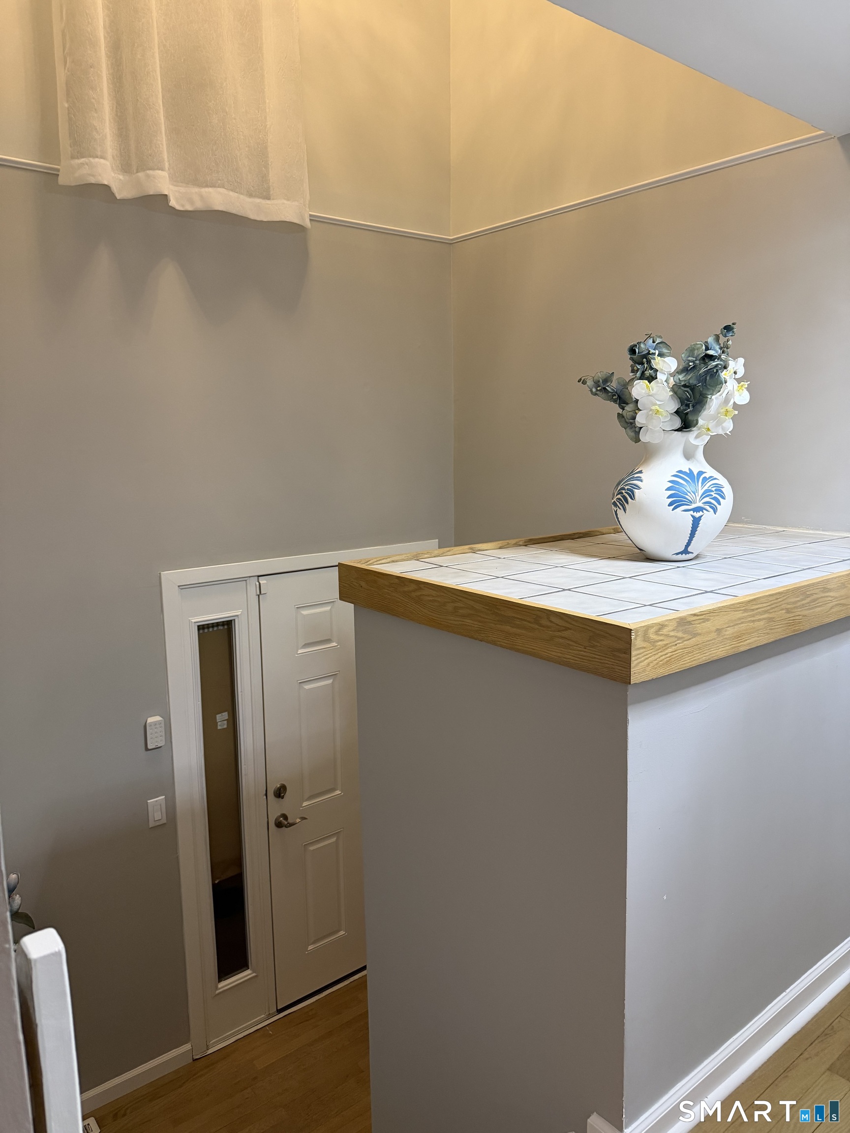 43 Sun Ridge Lane, Unit 43 Cromwell, CT 06416 - Photo 2 of 30 a close view of kitchen cabinets