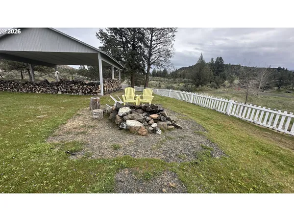 $322,000 | 703 Broadway Street, Spray, OR 97874