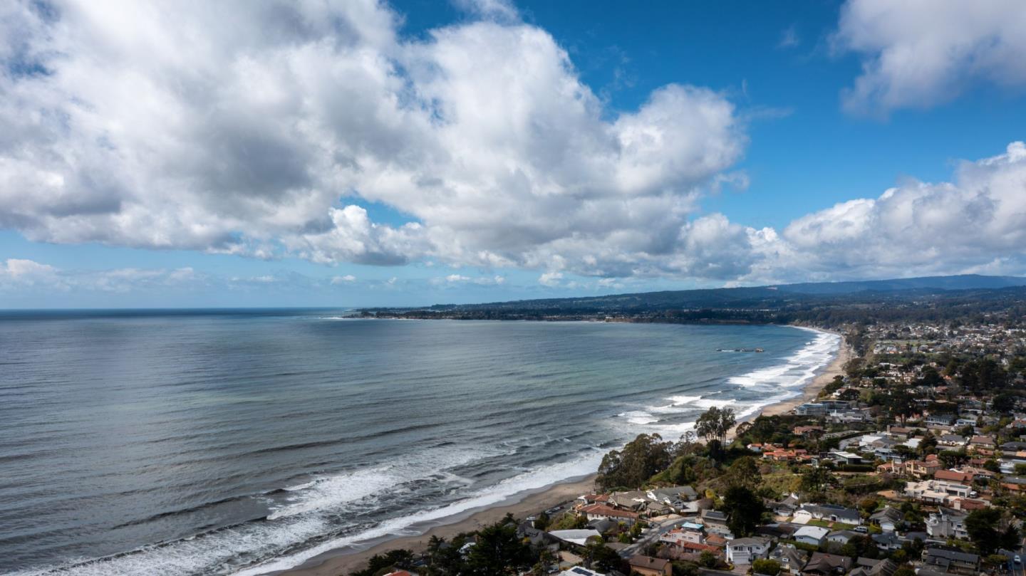 323 Los Altos Drive Aptos, CA 95003 - Photo 34 of 36 a view of a lake